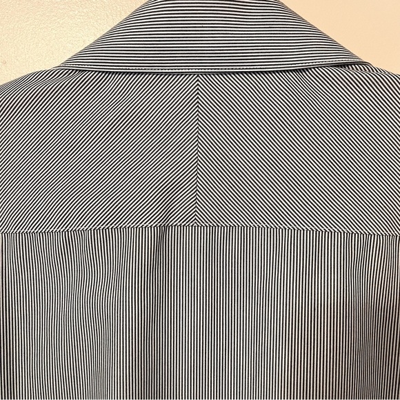 Calvin Klein Men’s Dress Shirts ( Bundle of 2) - Picture 9 of 11